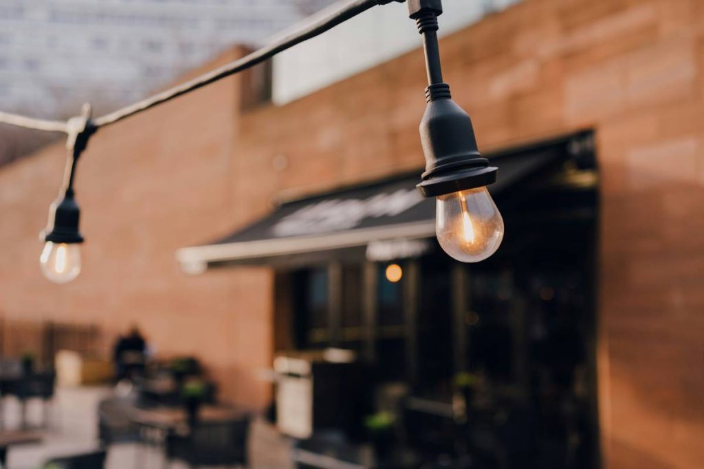 Light Fixtures for Restaurants: 7 Proven Tips to Avoid Costly Mistakes