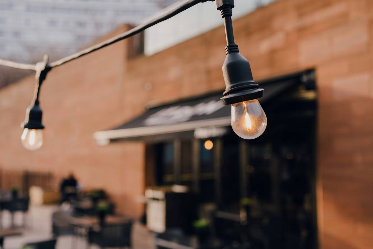 Light Fixtures for Restaurants: 7 Proven Tips to Avoid Costly Mistakes